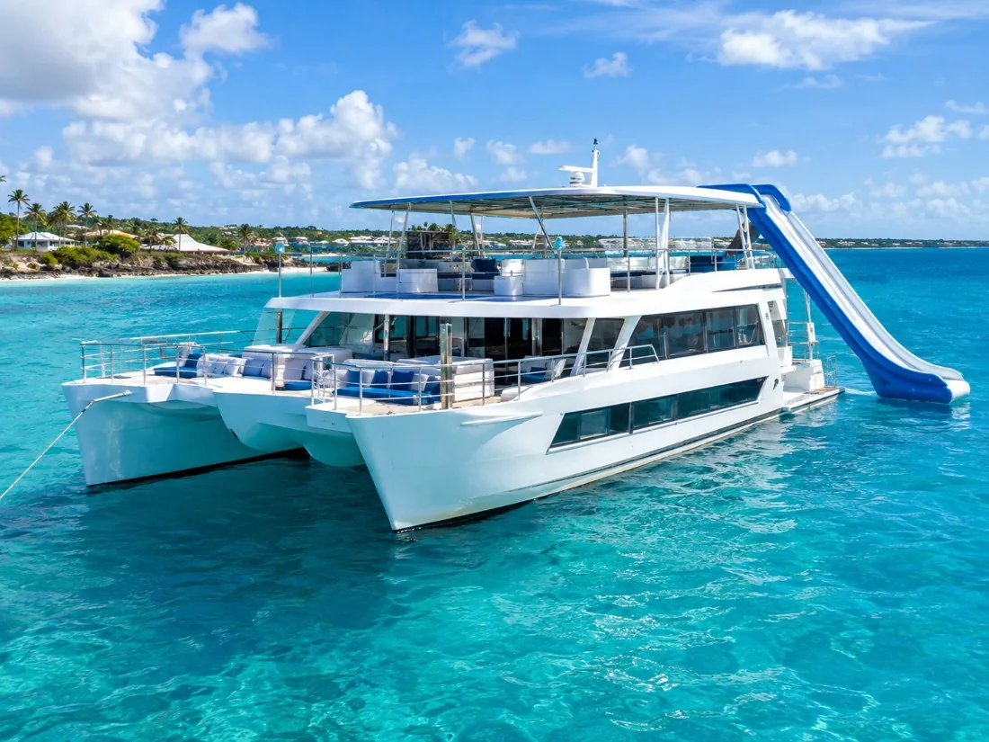 Luxus-Kreuzfahrt mit Mittagessen und Open Bar